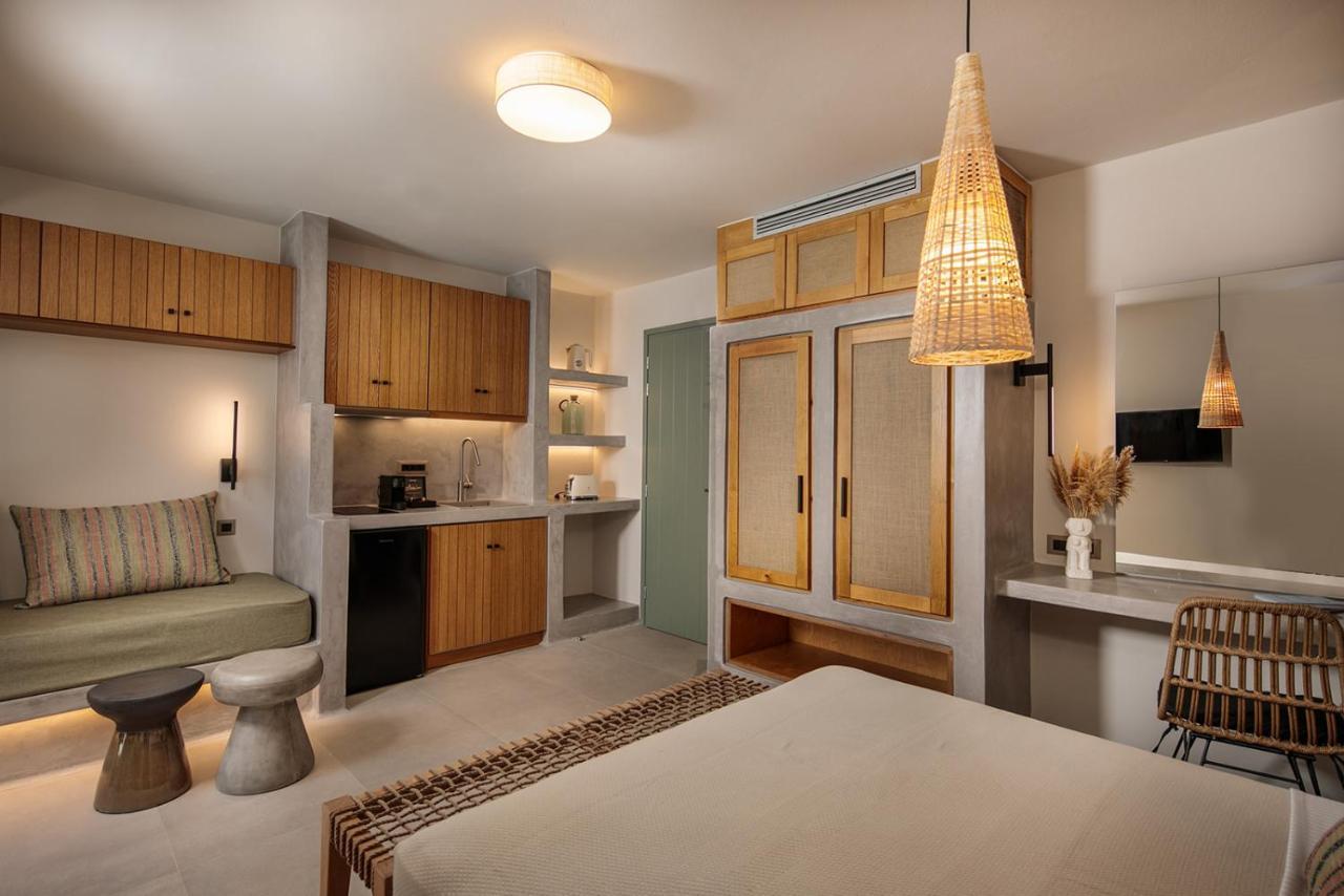 "Makava Suites" Your Luxe Urban Sanctuary Naxos City Exteriör bild