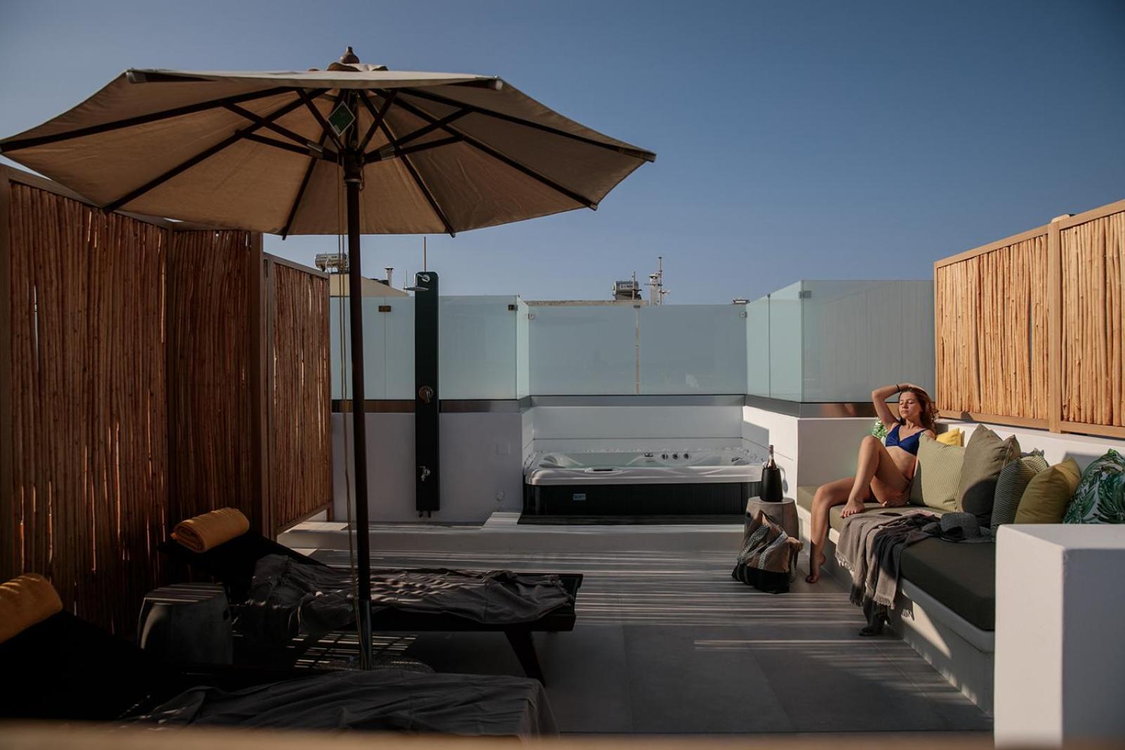"Makava Suites" Your Luxe Urban Sanctuary Naxos City Exteriör bild